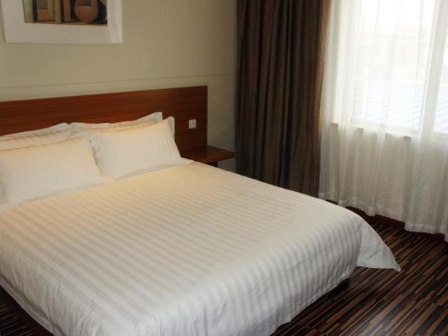 Jinjiang Inn Select Yantai Penglaige Екстериор снимка